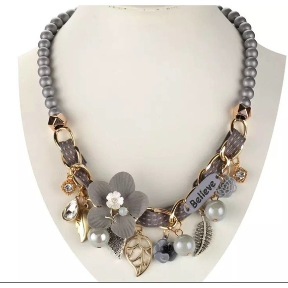 Multicolor stimulated Pearl Necklace for women - Picture 6 of 6